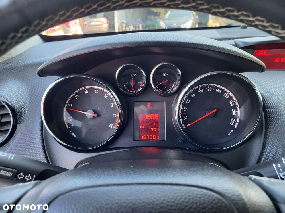 Opel Meriva - 31