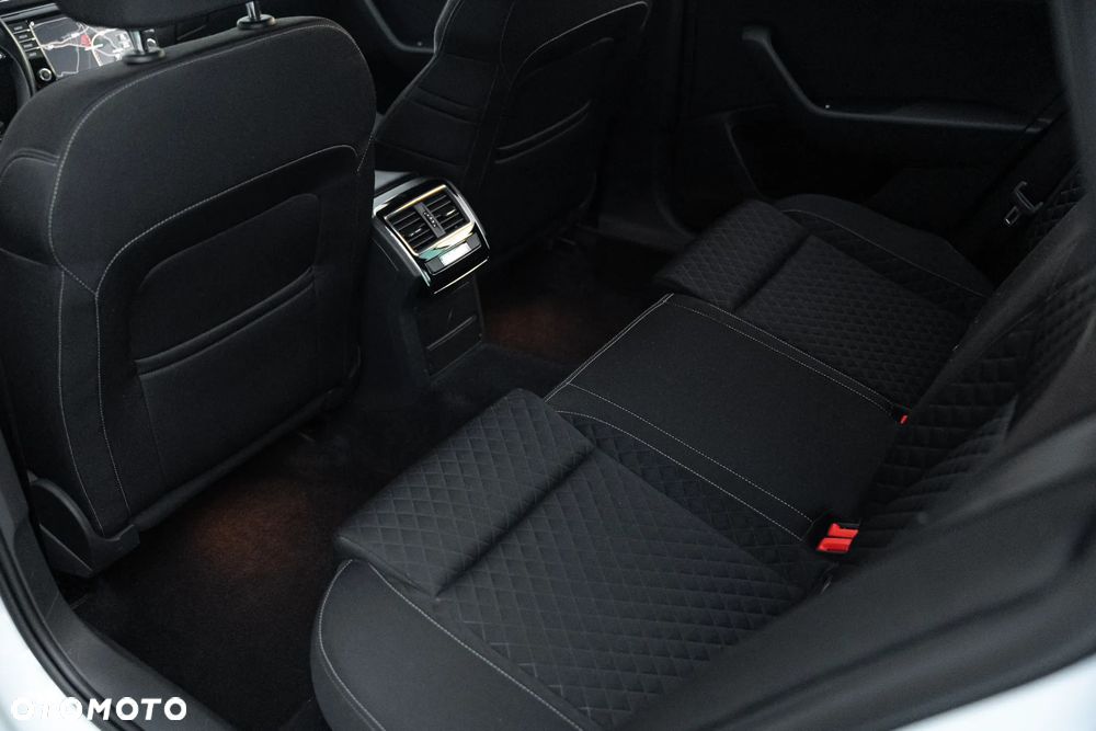Skoda Superb 2.0 TDI Style DSG - 25