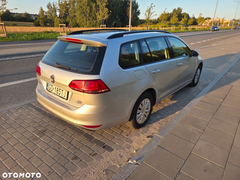 Volkswagen Golf 1.6 TDI BMT Comfortline - 3