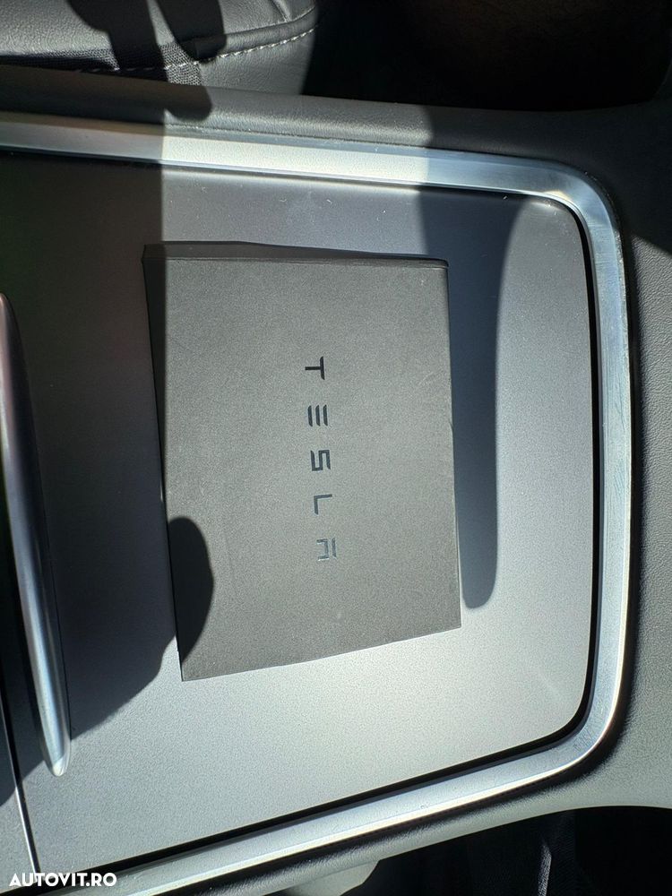 Tesla Model 3 Standard Reichweite Plus Hinterradantrieb - 17