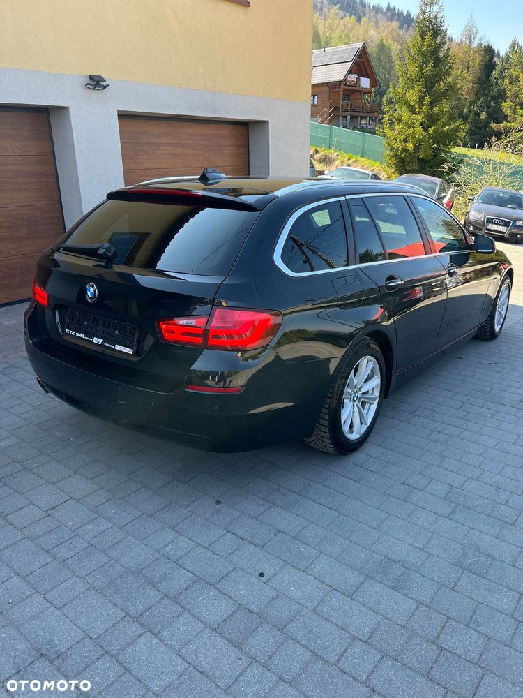 BMW Seria 5 525d xDrive Sport-Aut Modern Line - 4