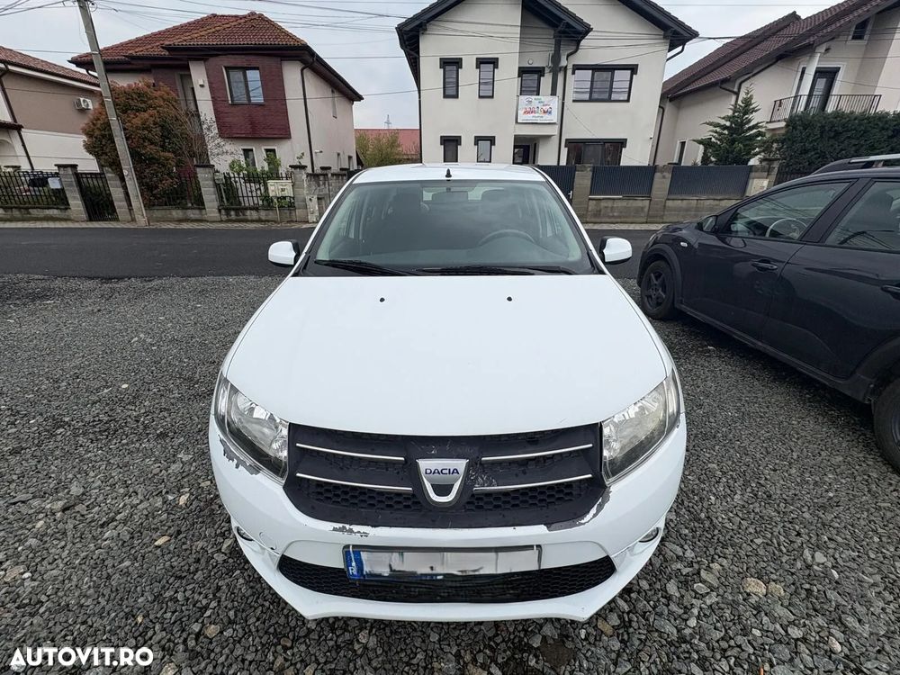 Dacia Logan 1.6 MPI Laureate - 11