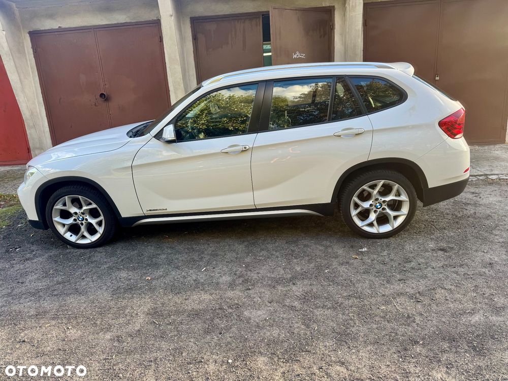 BMW X1 xDrive20d - 1
