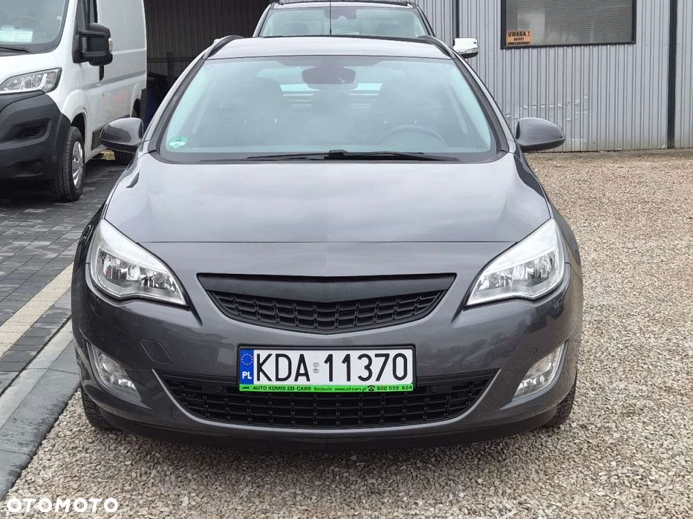 Opel Astra 1.4 Turbo Cosmo - 2
