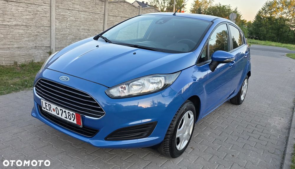 Ford Fiesta 1.0 EcoBoost STart-Stop Titanium - 17