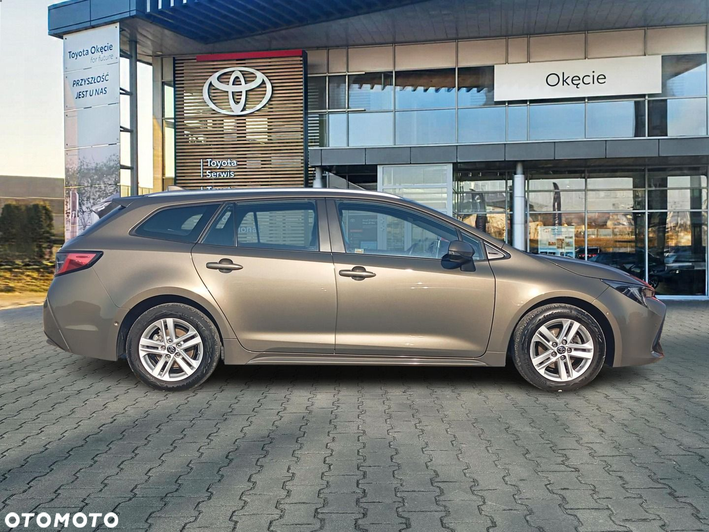 Toyota Corolla 1.8 Hybrid Comfort - 8