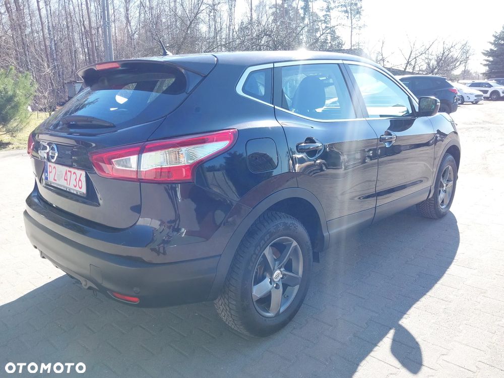 Nissan Qashqai - 4
