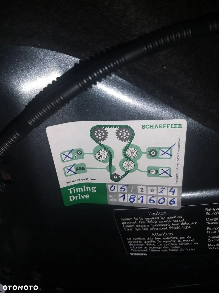 Volvo V40 Cross Country T4 AWD Momentum - 39