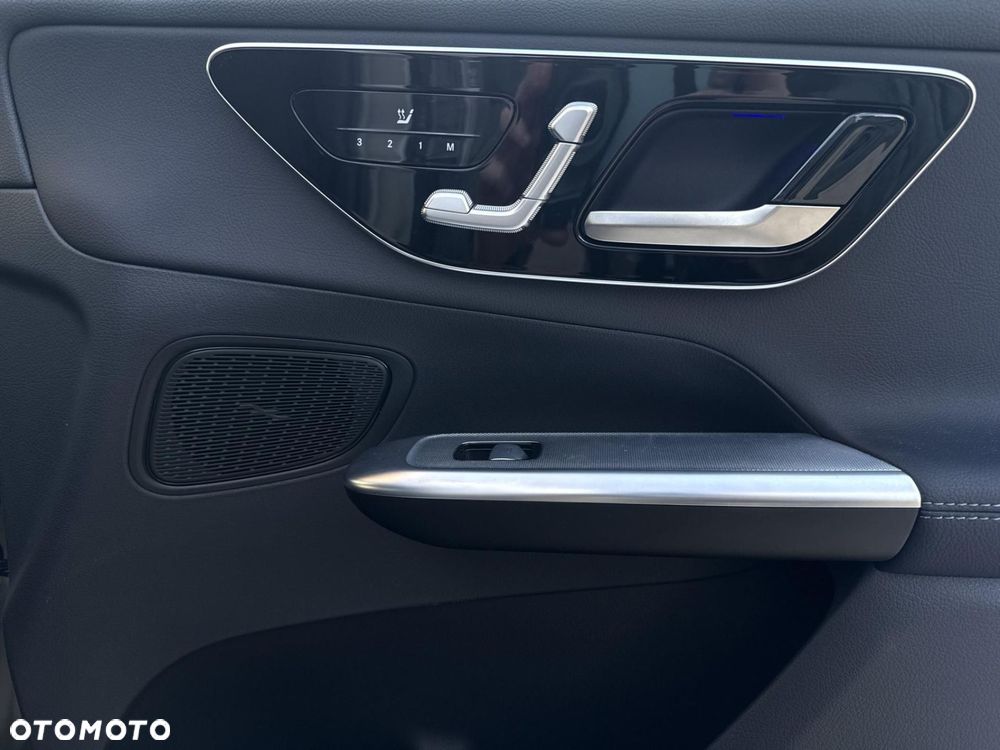 Mercedes-Benz GLC - 10