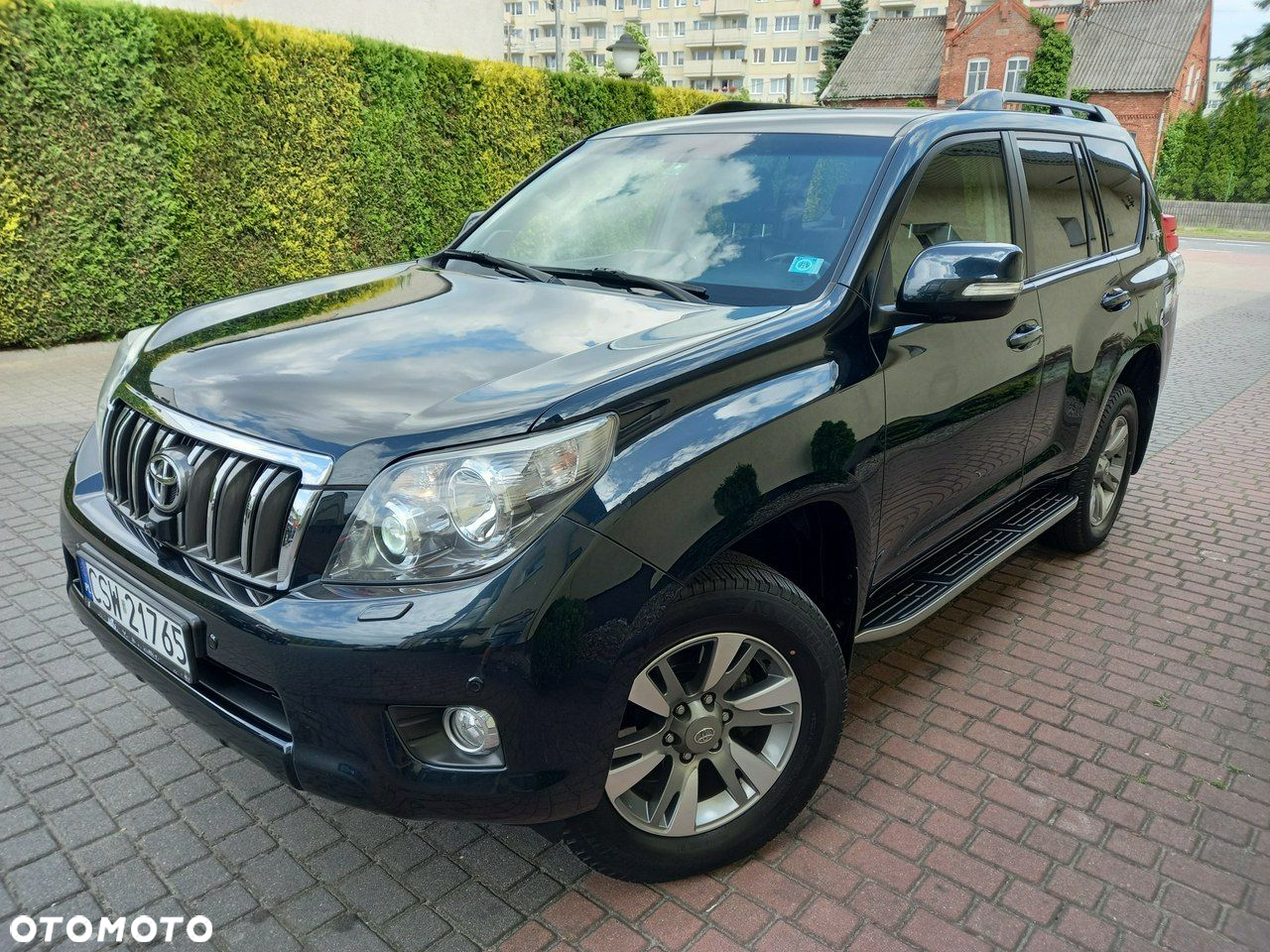 Toyota Land Cruiser - 4