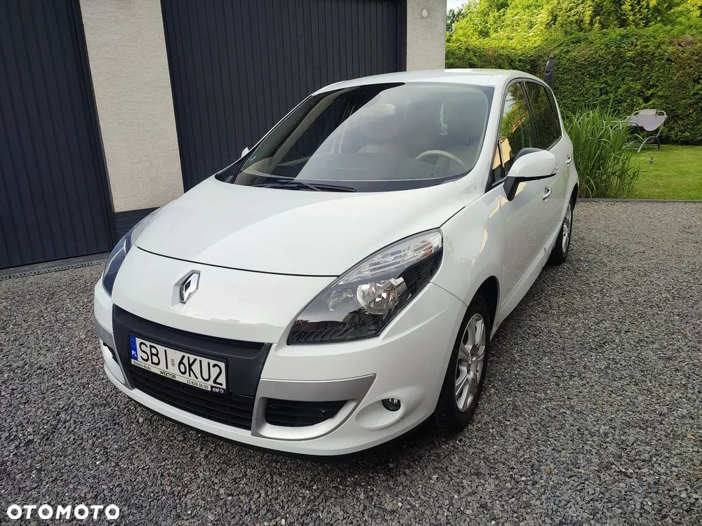 Renault Scenic - 1
