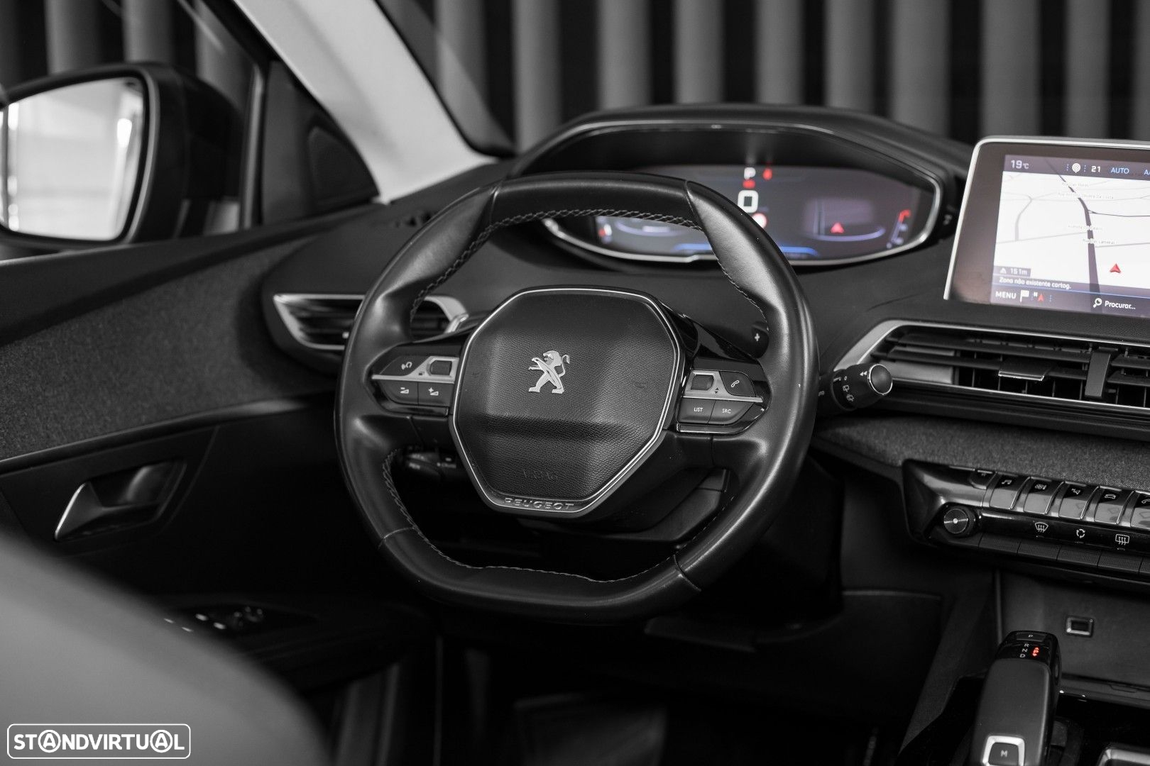 Peugeot 3008 1.6 BlueHDi Allure EAT6 J18 - 13