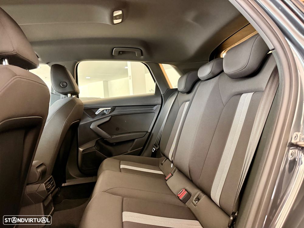 Audi A3 Sportback 30 TDI Advanced - 19