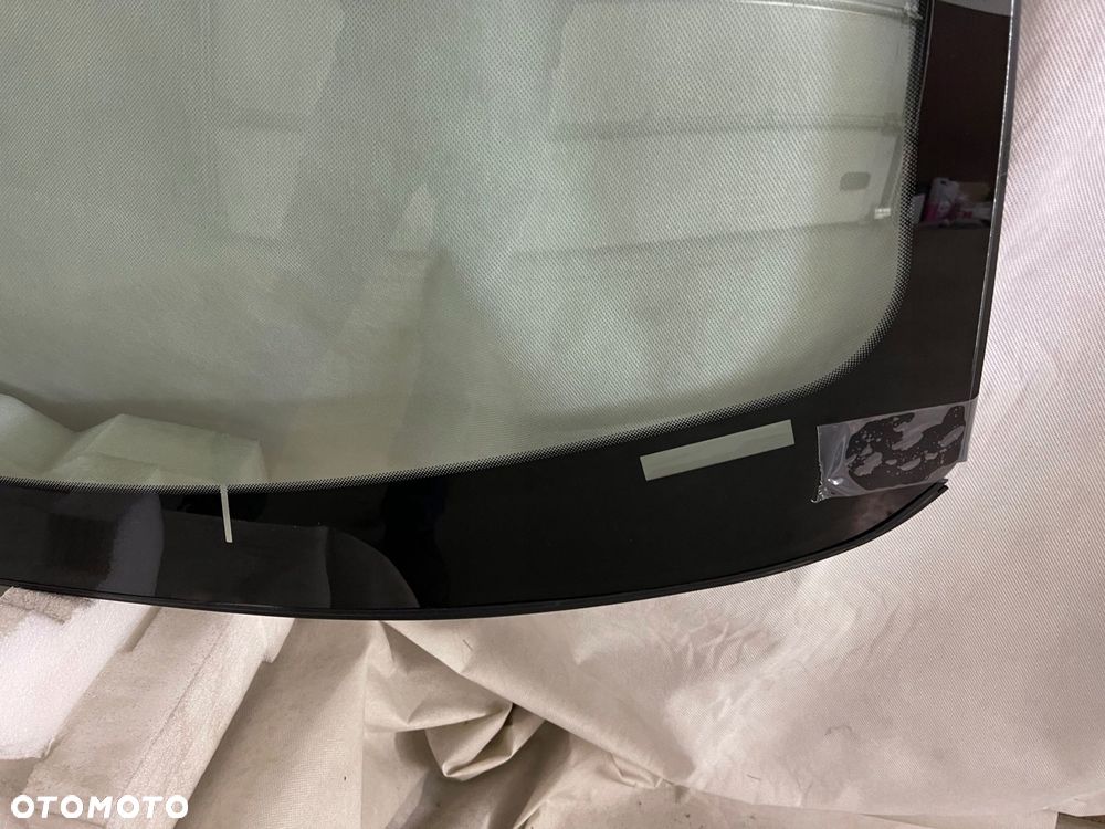 ferrari f12 berlinetta szyba przednia 2012-2017 - 3