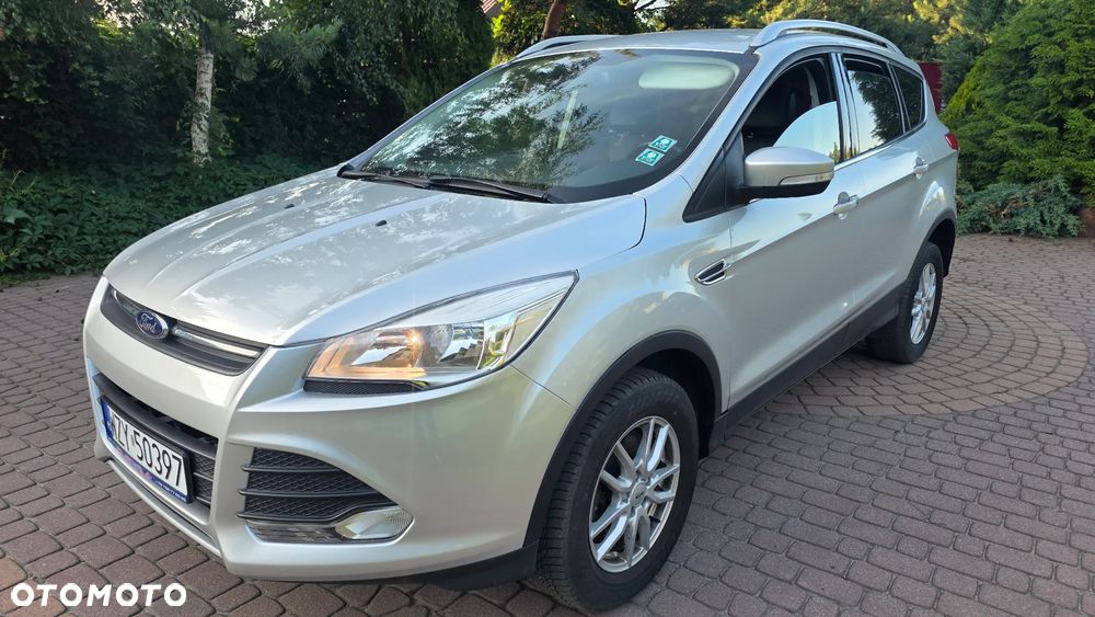Ford Kuga 1.6 EcoBoost 4x4 Titanium - 11