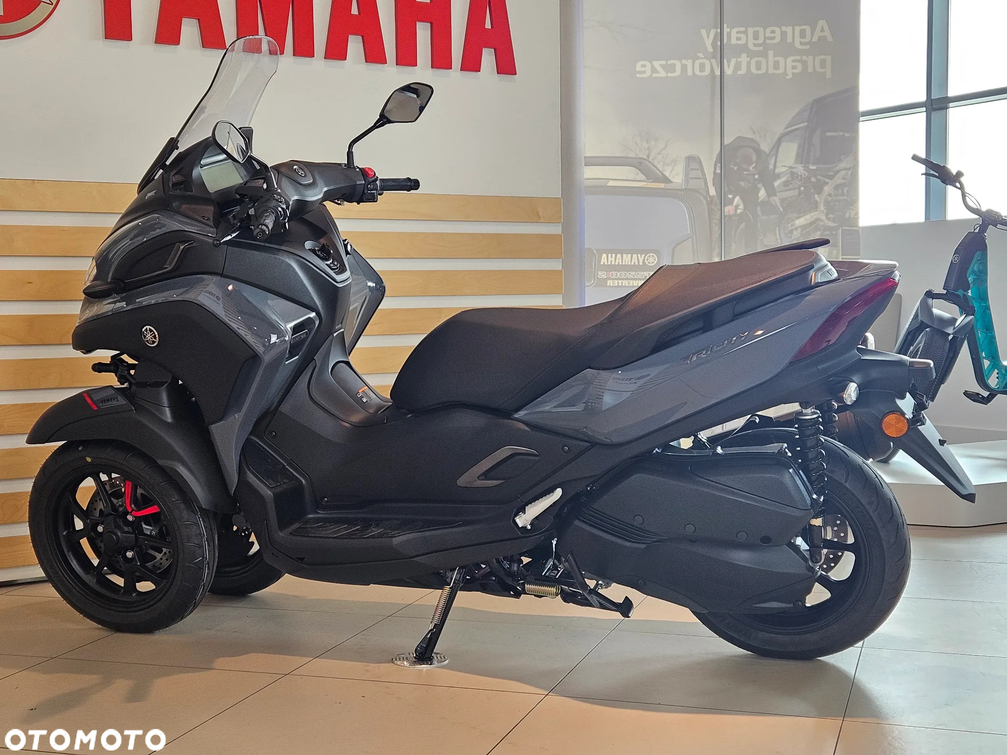 Yamaha Tricity - 4