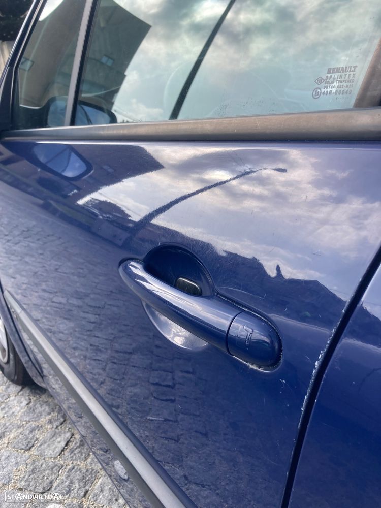 Renault Scénic 1.5 dCi Authentique - 9