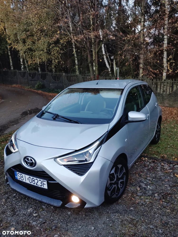 Toyota Aygo 1.0 VVT-i Black Edition - 1