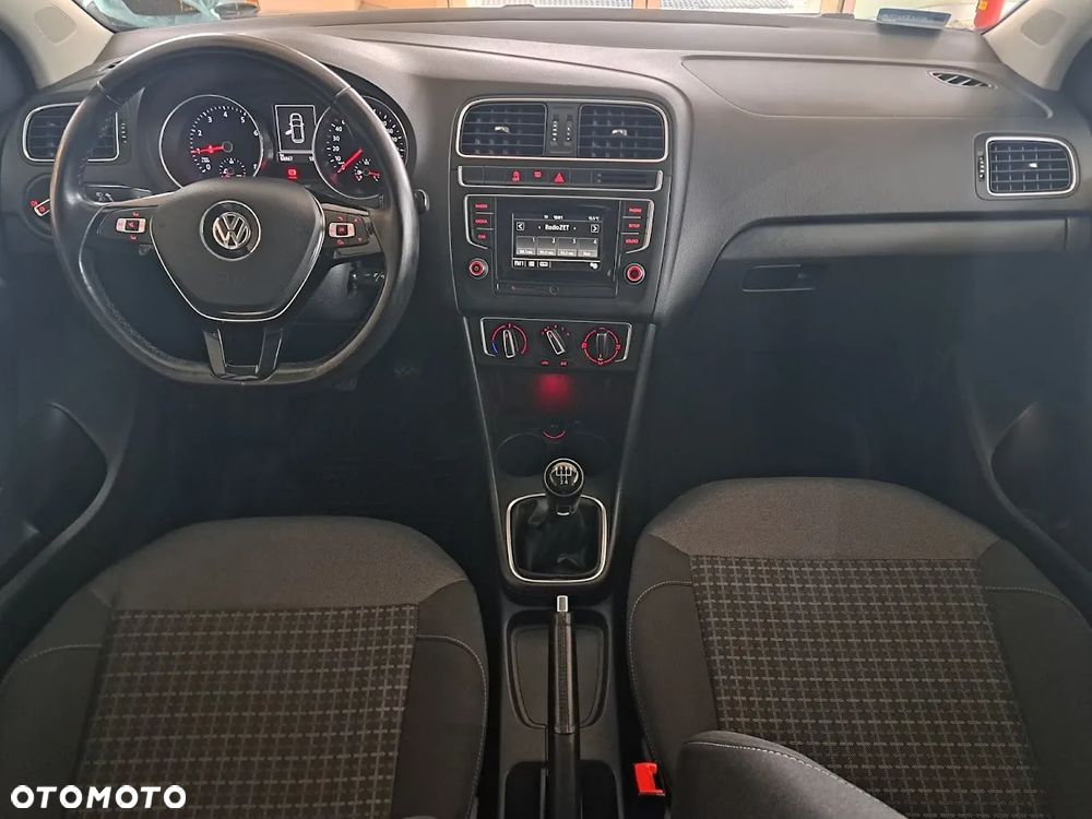 Volkswagen Polo 1.2 TSI BMT Comfortline - 11