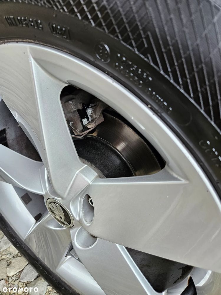 Skoda Karoq 1.6 TDI 4x2 Ambition - 17