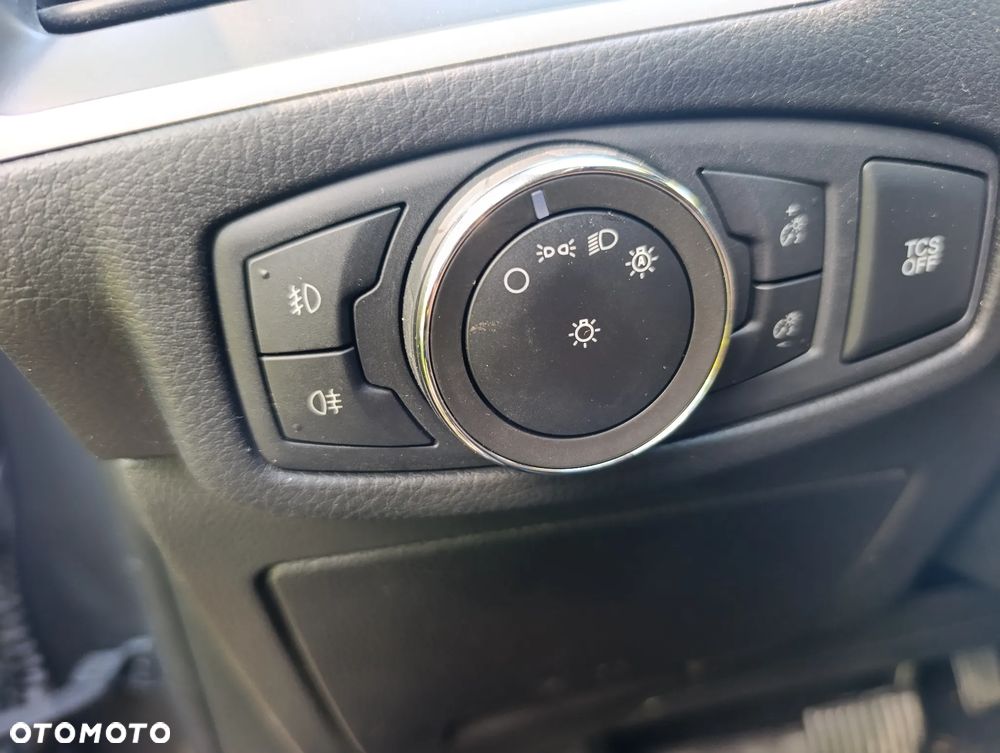 Ford Edge - 19