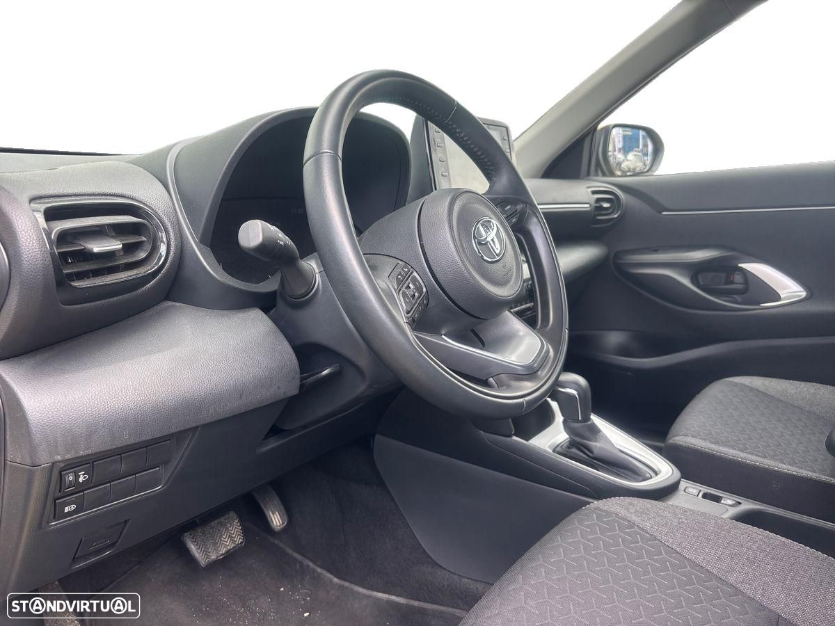 Toyota Yaris Cross - 5
