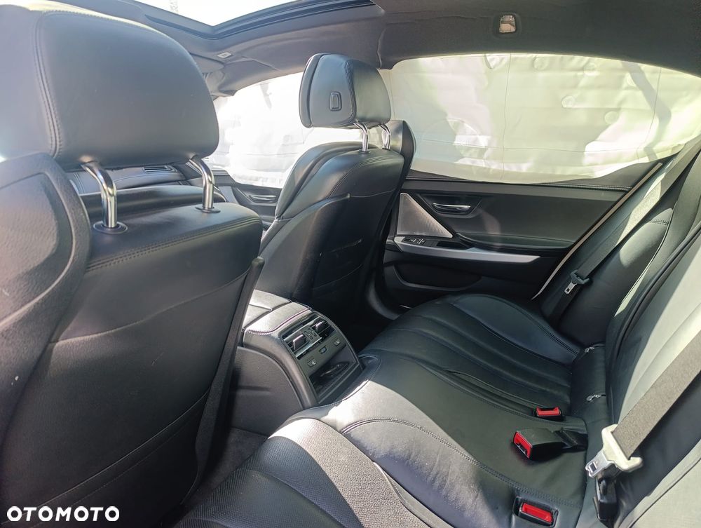 BMW Seria 6 650i xDrive - 11