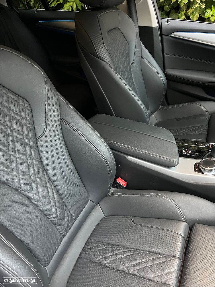 BMW 530 e - 8