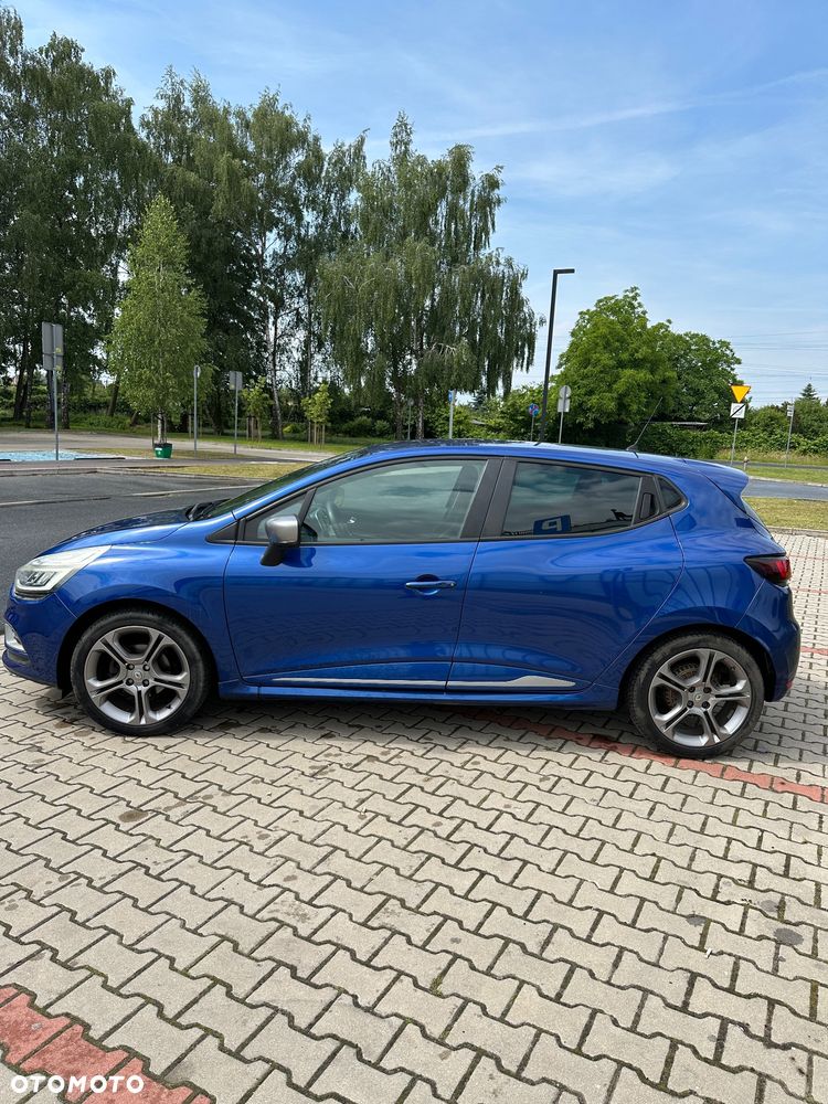 Renault Clio - 8