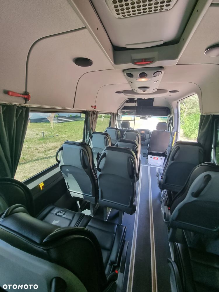 Volkswagen Crafter - 15