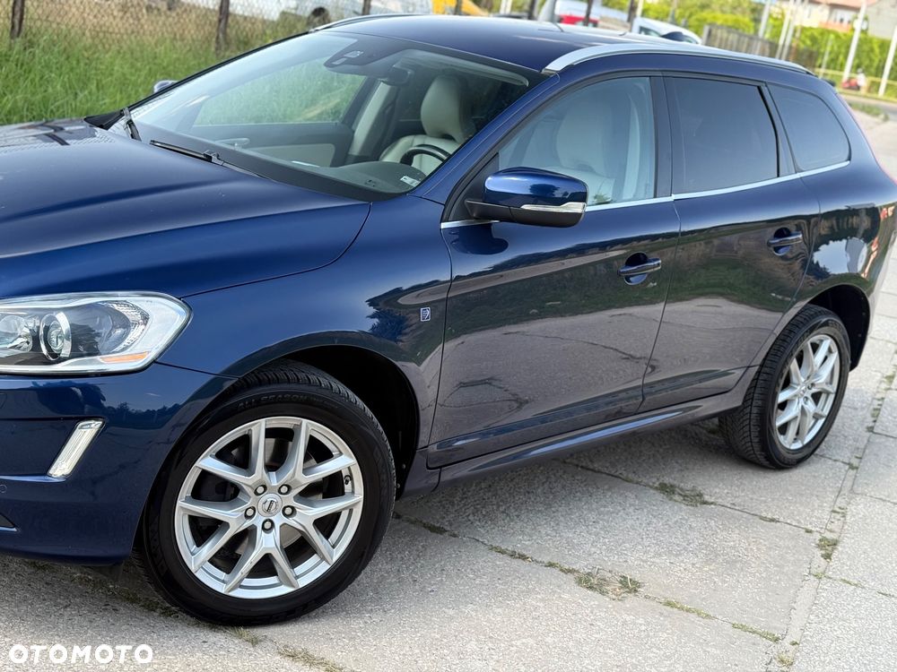 Volvo XC 60 D4 Drive-E Ocean Race - 11