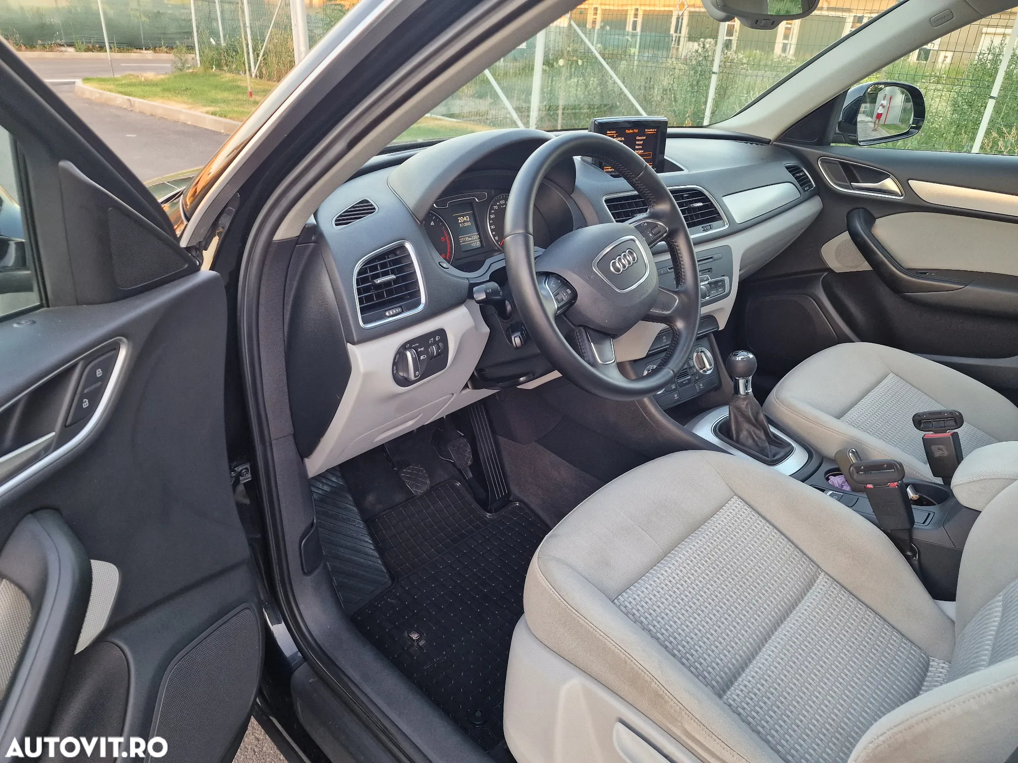 Audi Q3 - 6