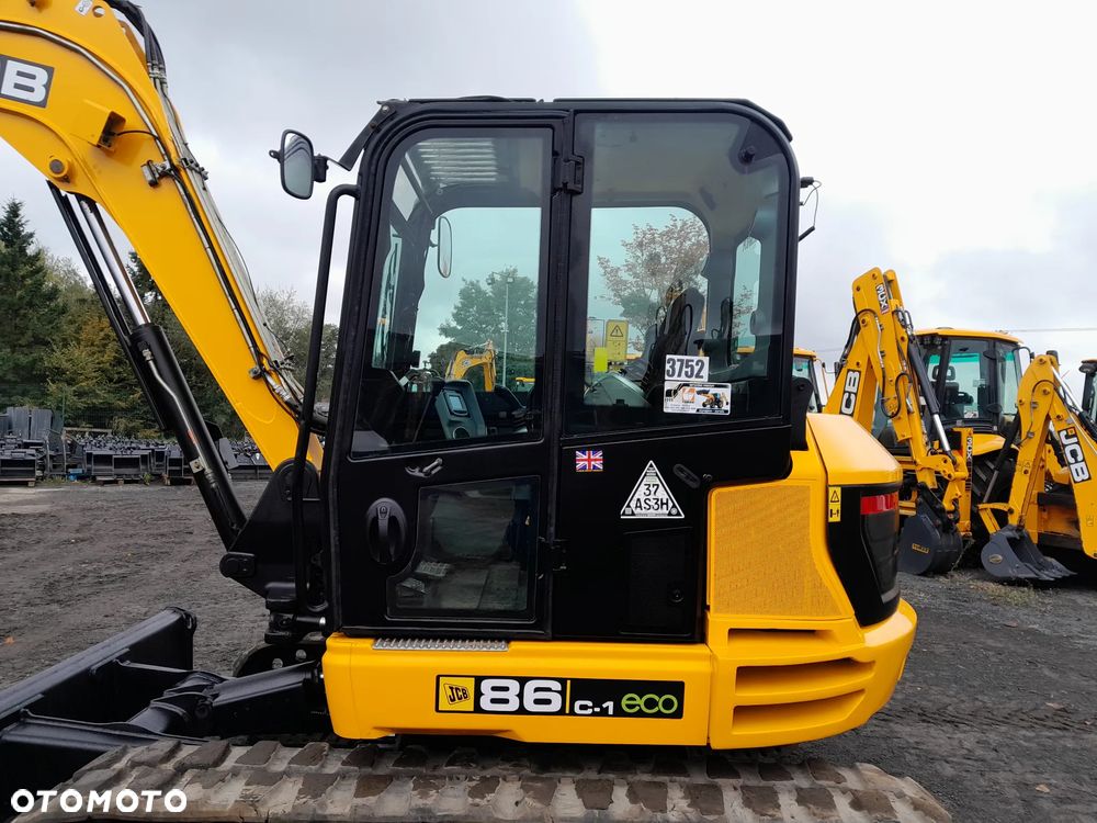 JCB 86C-12018R 8 TON - 13