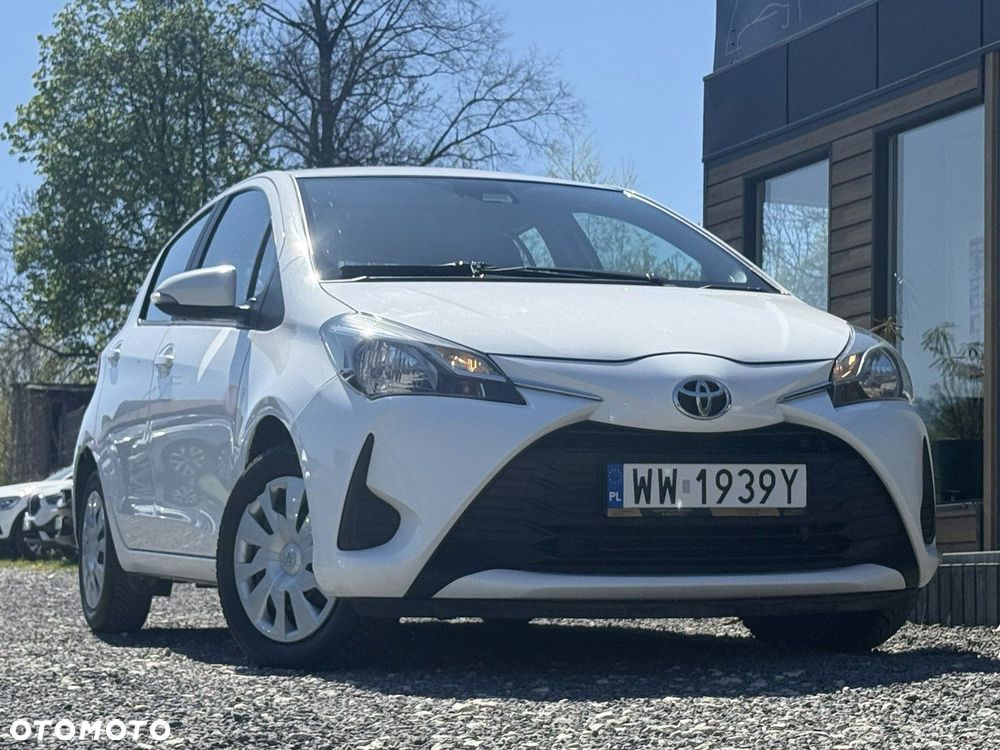 Toyota Yaris 1.5 Active - 2