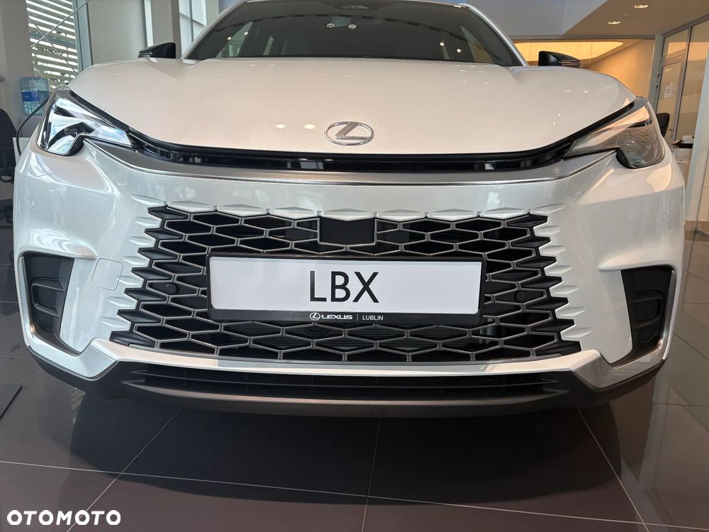 Lexus LBX 1.5 Hybrid Elegant - 1