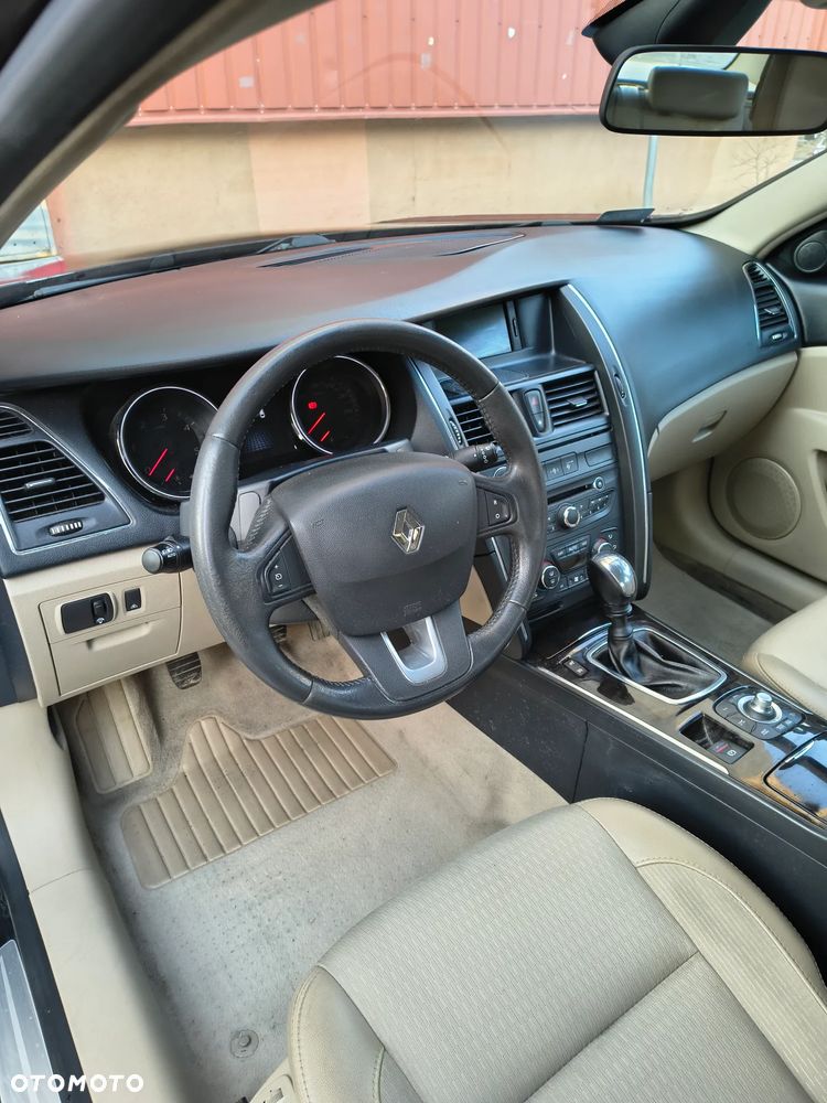 Renault Latitude 2.0 dCi Privilege - 5