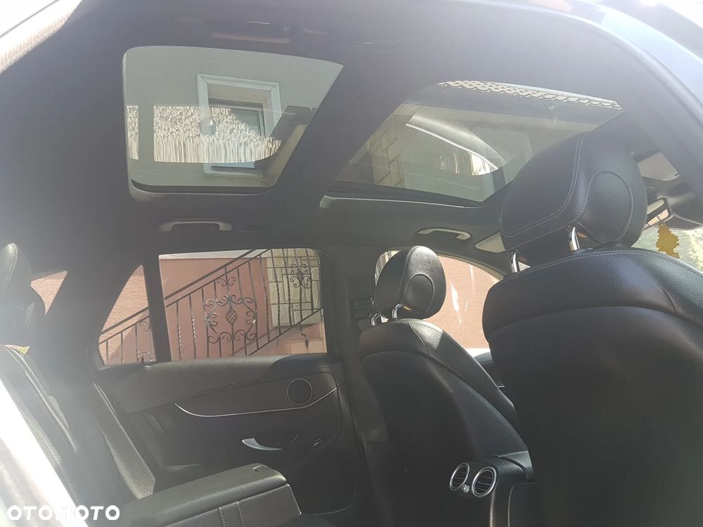 Mercedes-Benz GLC 200 4Matic 9G-TRONIC AMG Line - 22