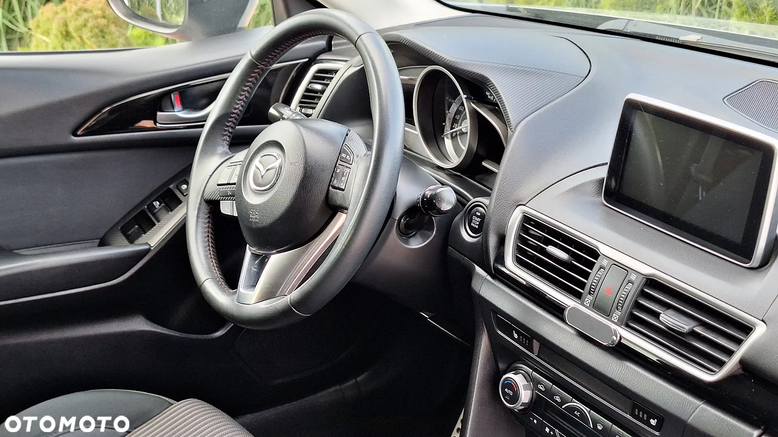 Mazda 3 - 15