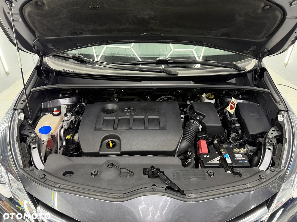 Toyota Verso 1.8 Premium 7os - 30