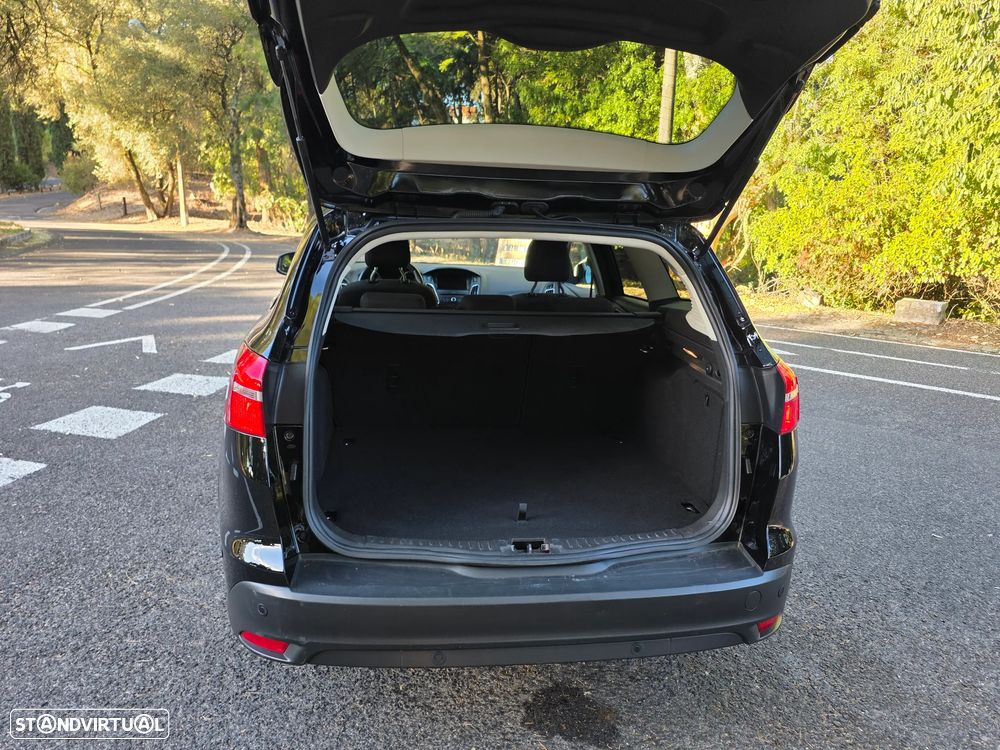 Ford Focus SW 1.5 TDCi Titanium - 7