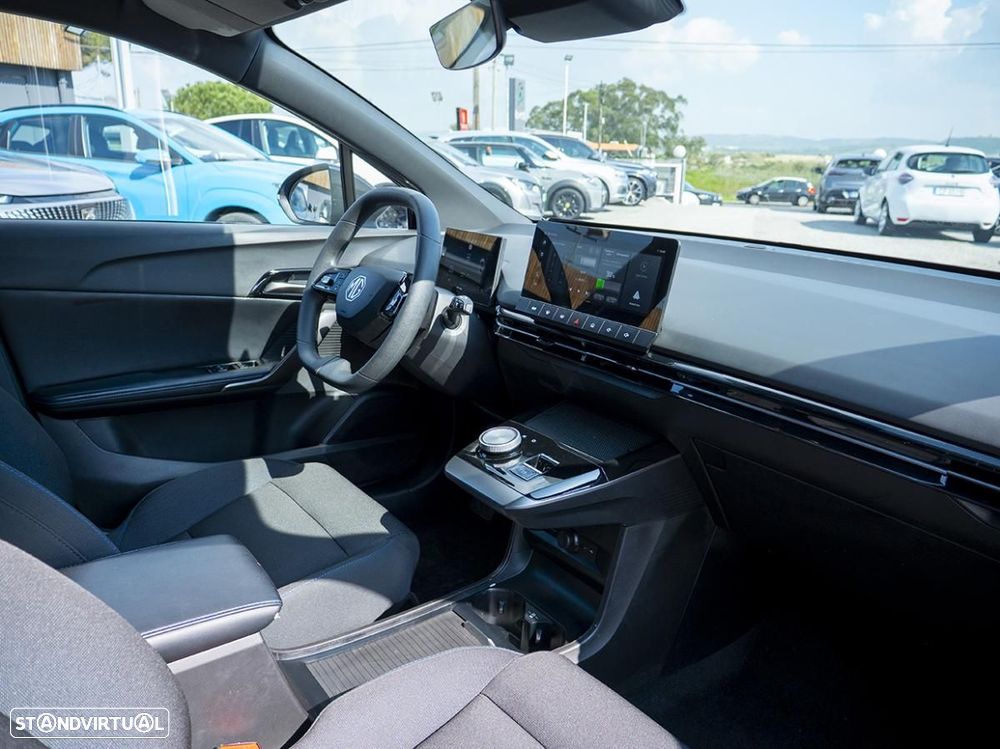 MG MG4 51 kWh Standard - 17