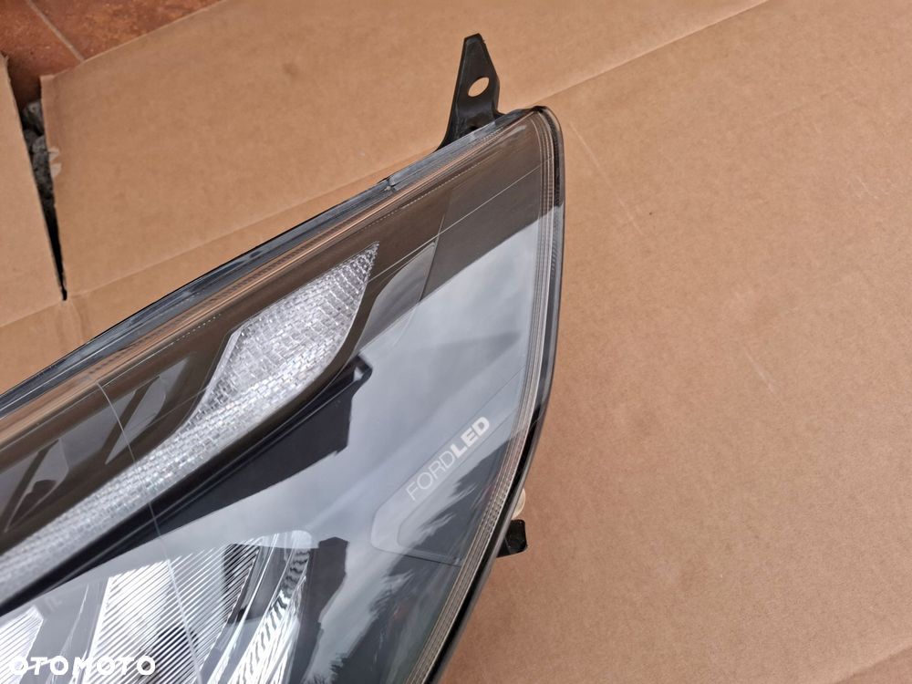 lampa przednia ford transit custom iii full led oryginał - 5