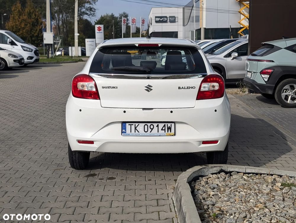 Suzuki Baleno 1.2 Premium Plus - 6