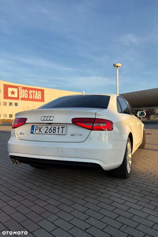 Audi A4 Limousine 2.0 TDI DPF clean diesel multitronic Ambiente - 5