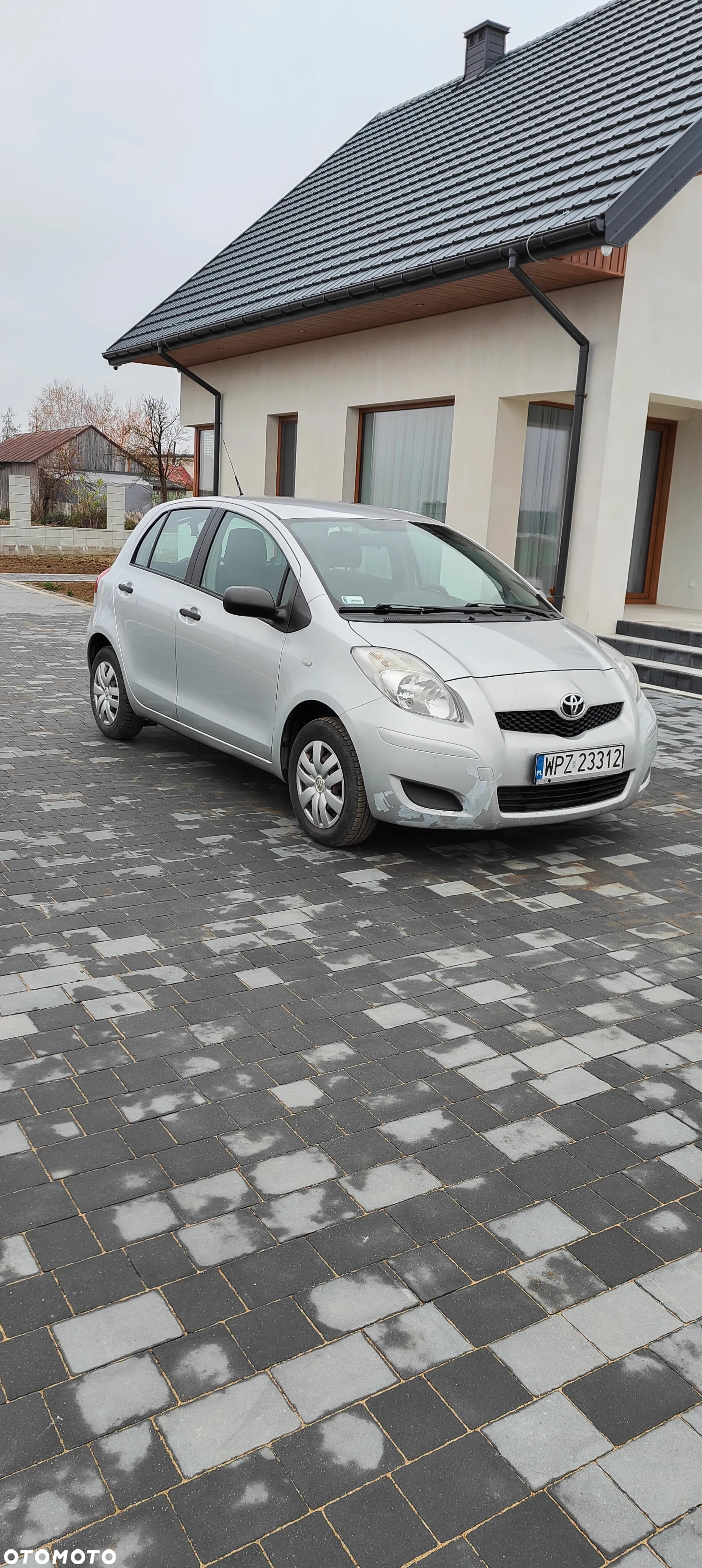 Toyota Yaris 1.0 Active - 2
