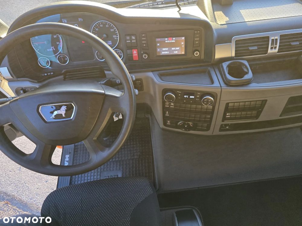 MAN TGM 15.290 / TGL / KONTENER / IZOTERMA / WINDA / KLIMA POSTOJOWA / 2019R / EURO 6 / PEŁEN SERWIS /  8200KG ŁADOWNOŚĆ  / SPROWADZONY / ZADBANY / JAK NOWY /  KSIĄŻKA SERWISOWA / E6 / 18 PALET - 21