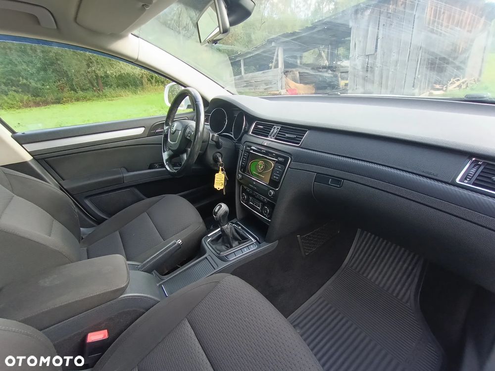 Skoda Superb 1.6 TDI GreenLine - 5