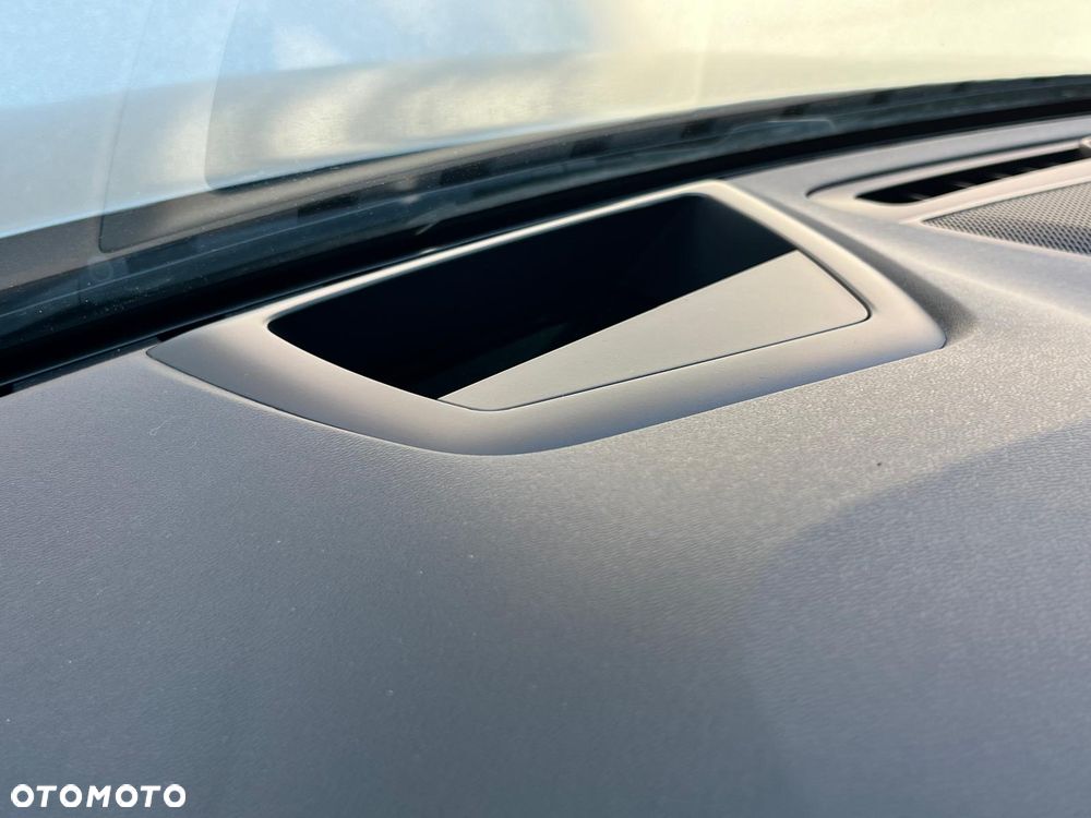 Volvo V60 B4 B Inscription - 25