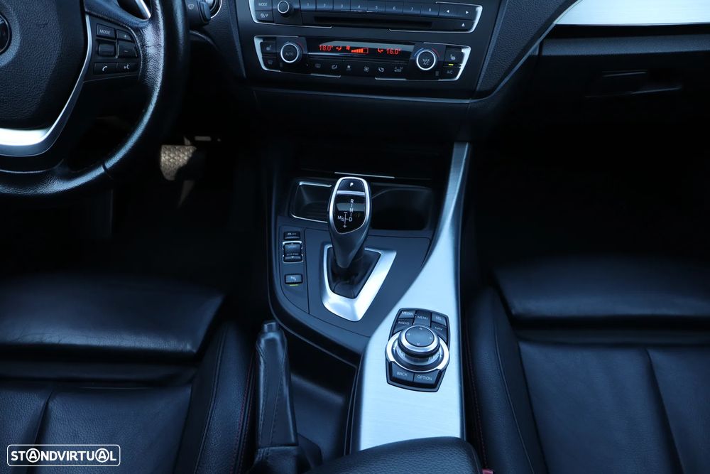 BMW 120 d Sport-Aut. BluePerformance Sport Line - 21