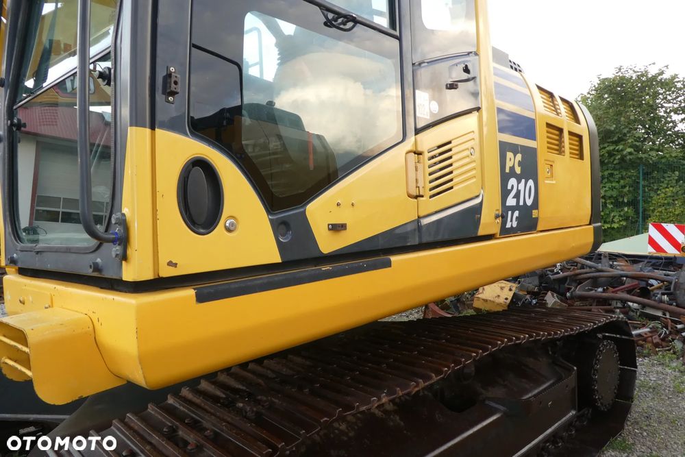 Komatsu PC 210LC-10 - 20